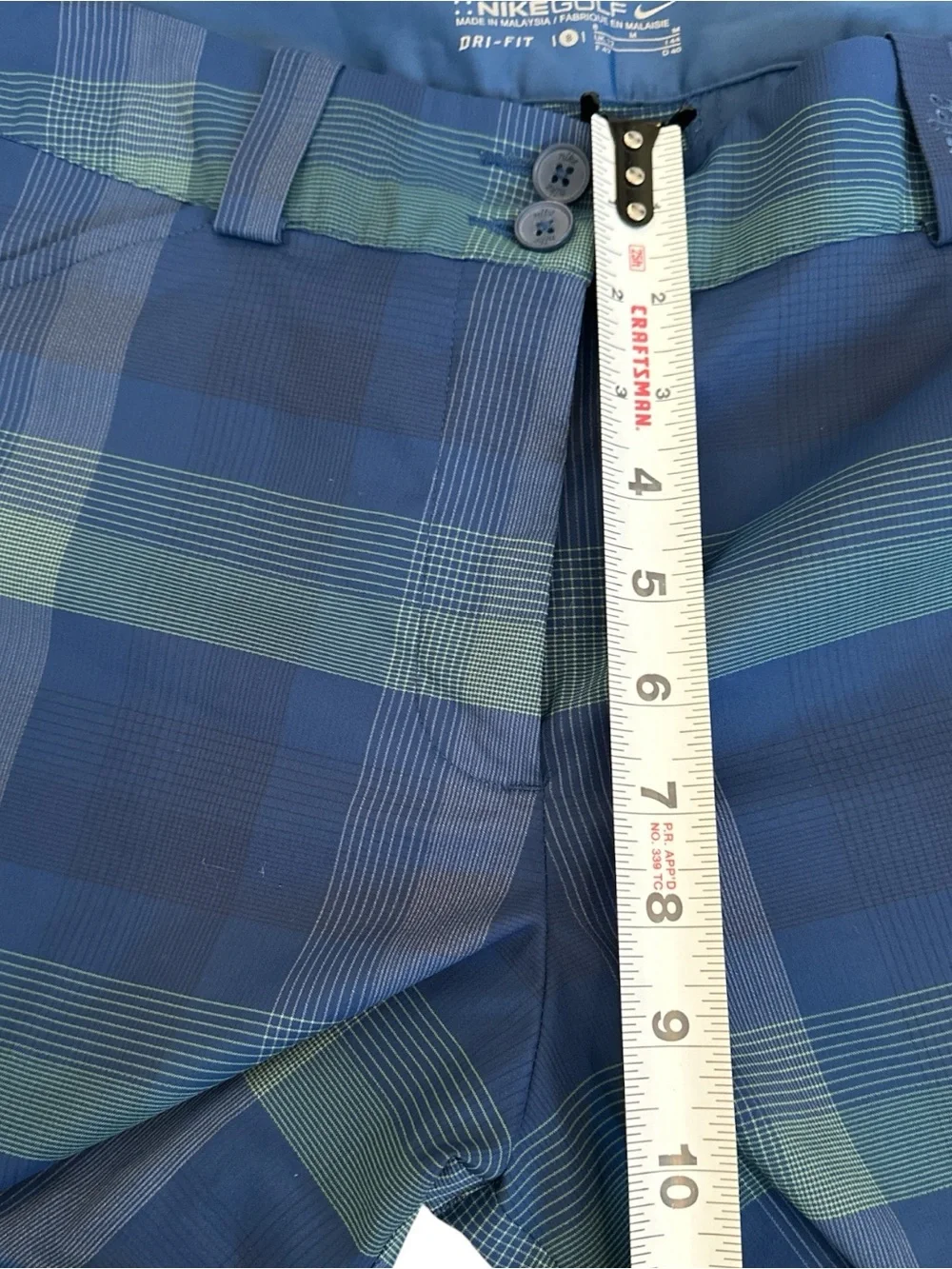 Nike Golf Dri-FIT Blue Plaid Bermuda Golf Shorts Women’s Size 8 Stretch